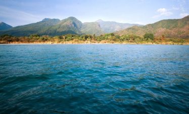 LAKE EYASI DAY TRIP